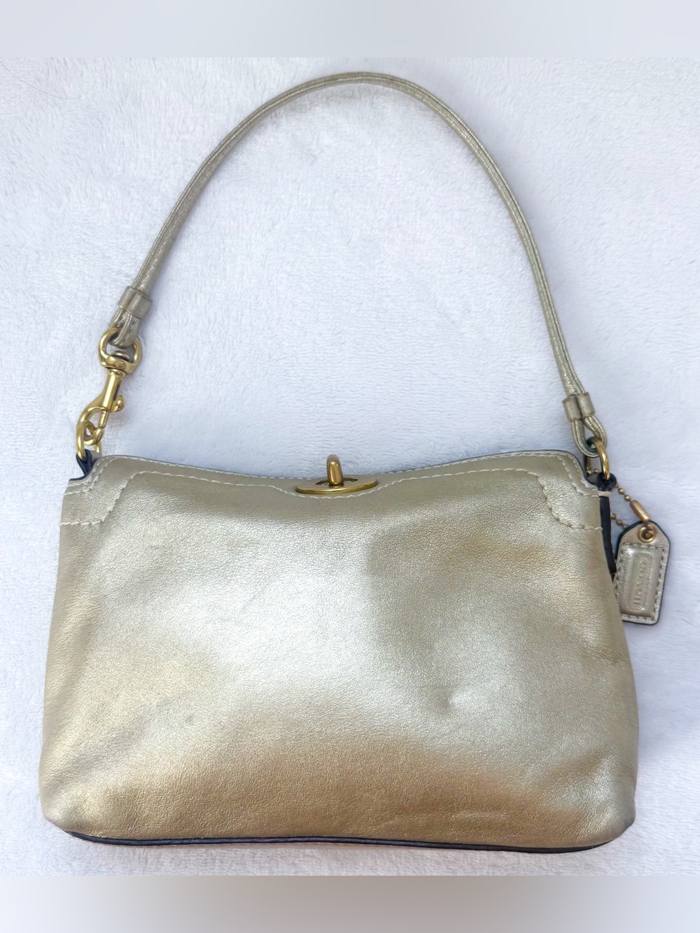 Vintage Coach Y2K Gold Turn Lock Mini Wristlet / Shoulder Bag GUC + Extender